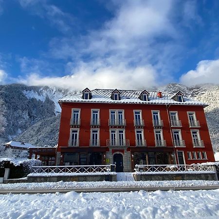 Hotel Oberland Le Bourg-dʼOisans Exterior foto